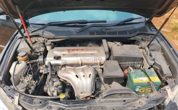 TOYOTA CAMRY V