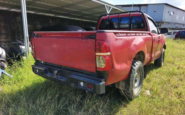 TOYOTA HILUX PICK UP