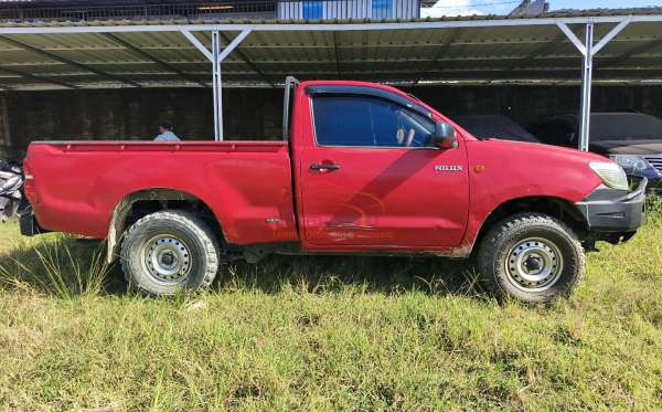TOYOTA HILUX PICK UP