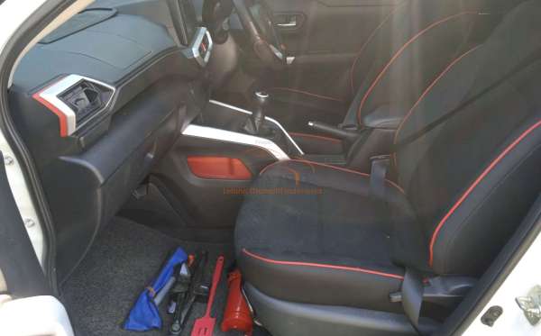 DAIHATSU ROCKY X