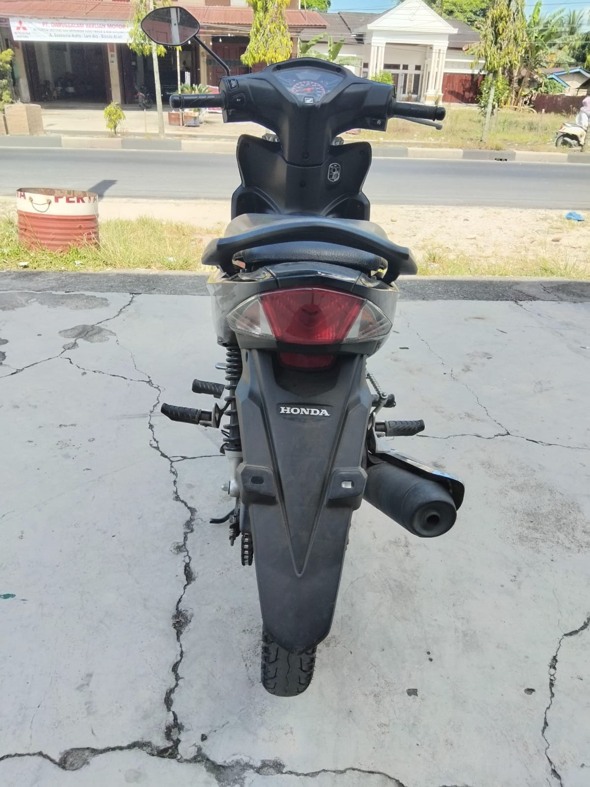 HONDA REVO X