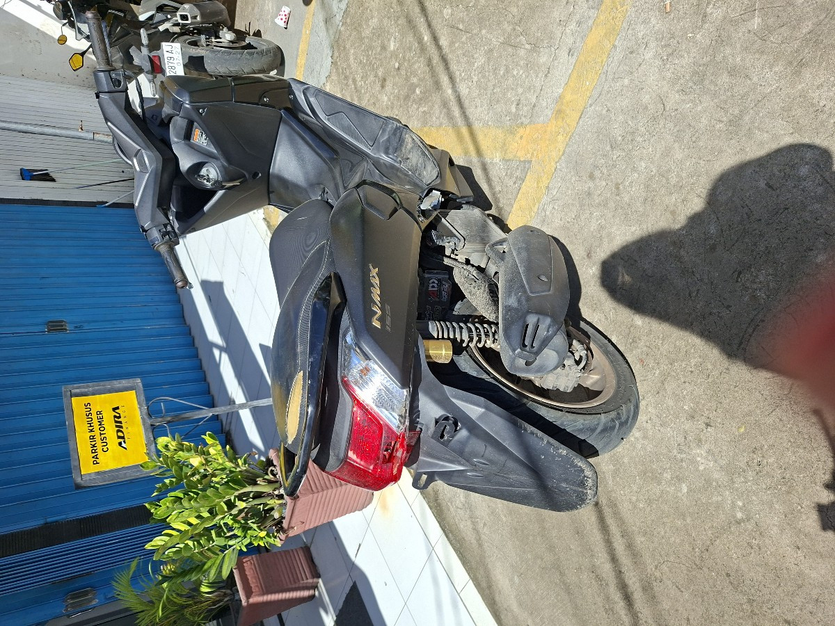 YAMAHA NMAX