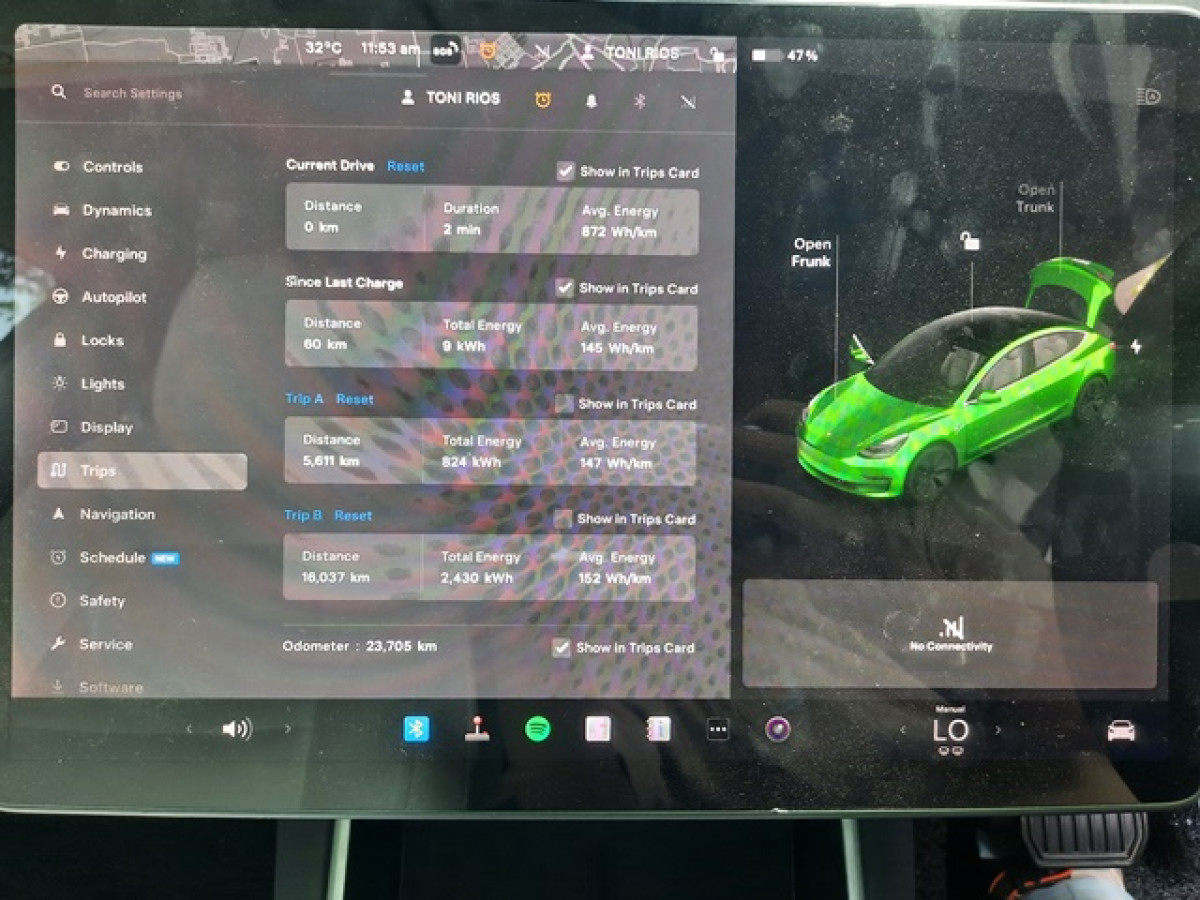 TESLA  TESLA 3