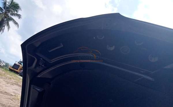 AUDI A4 1.8 AT