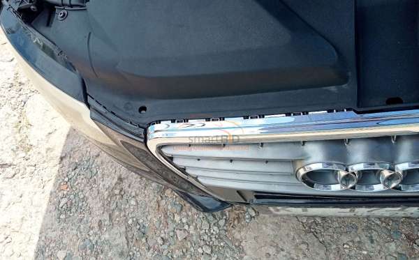 AUDI A4 1.8 AT