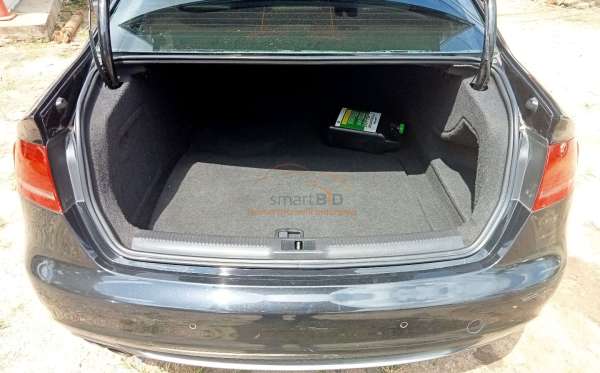 AUDI A4 1.8 AT