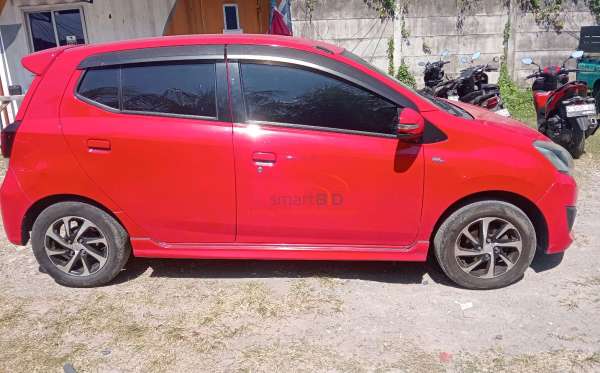 DAIHATSU AYLA 1.2R
