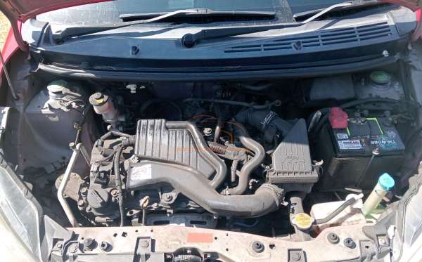 DAIHATSU AYLA 1.2R