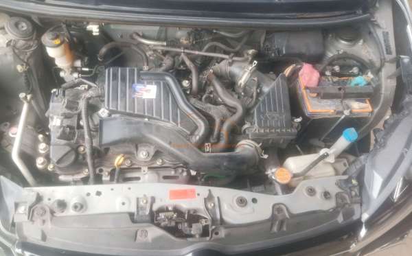 DAIHATSU AYLA