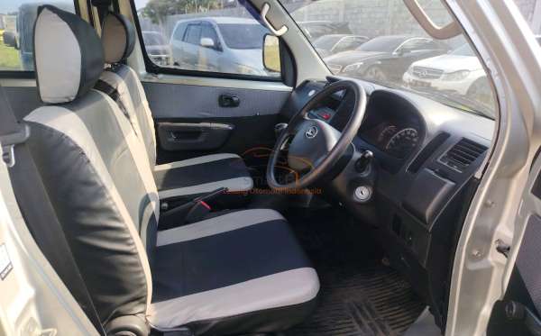 DAIHATSU  GRAN MAX
