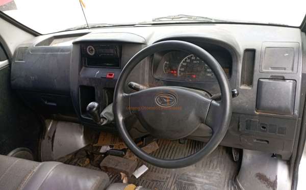 DAIHATSU GRAN MAX