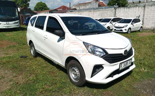 DAIHATSU SIGRA D