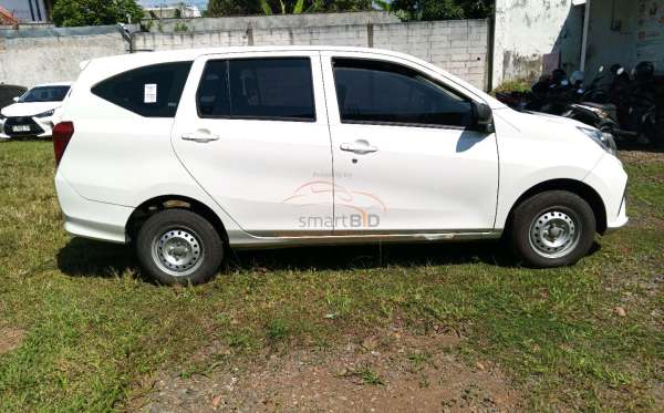 DAIHATSU SIGRA D