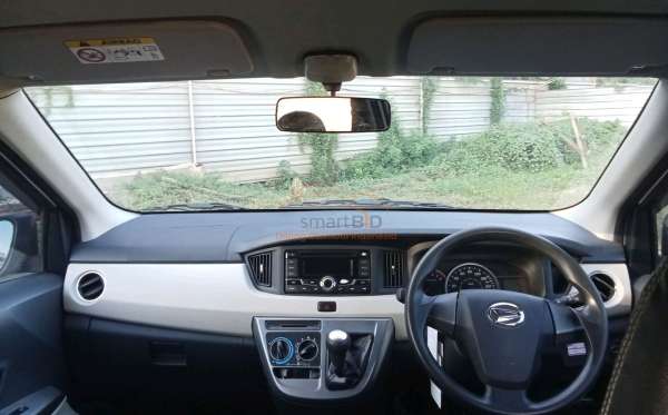 DAIHATSU  SIGRA  R