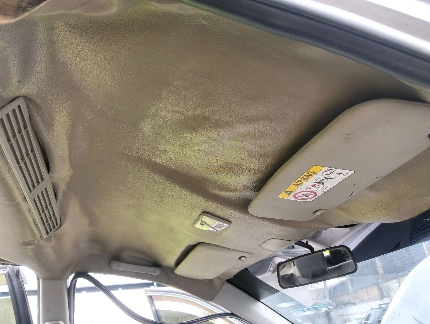 DAIHATSU XENIA