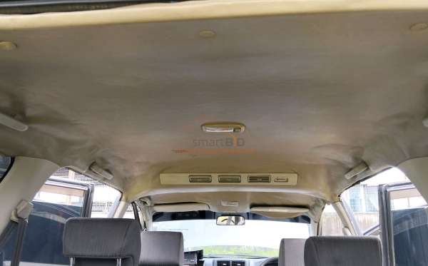 DAIHATSU XENIA