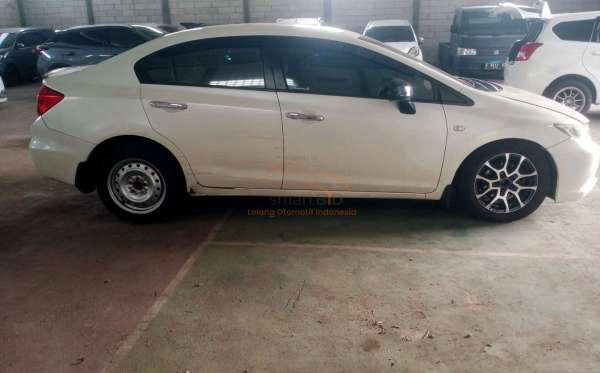 HONDA CIVIC FB2