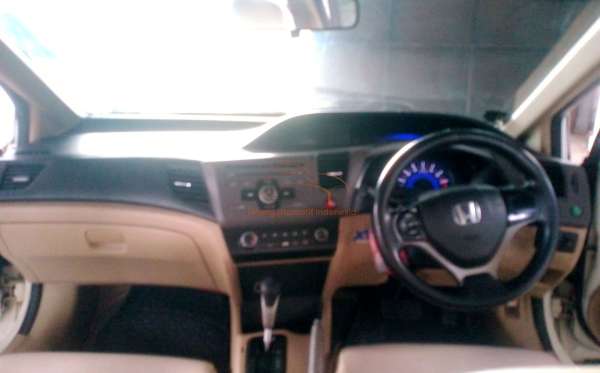 HONDA CIVIC FB2