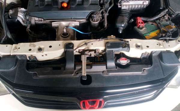 HONDA CIVIC FB2