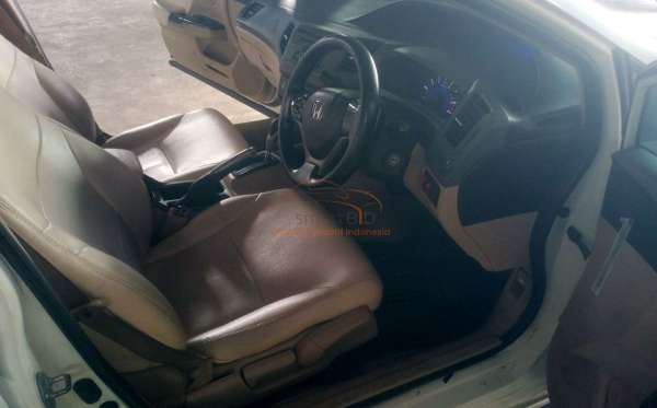 HONDA CIVIC FB2