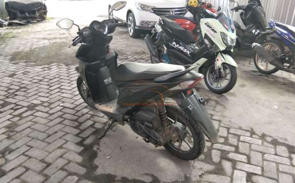 HONDA NEW BEAT SPORTY DELUXE