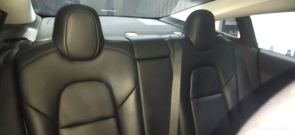 TESLA TESLA 3