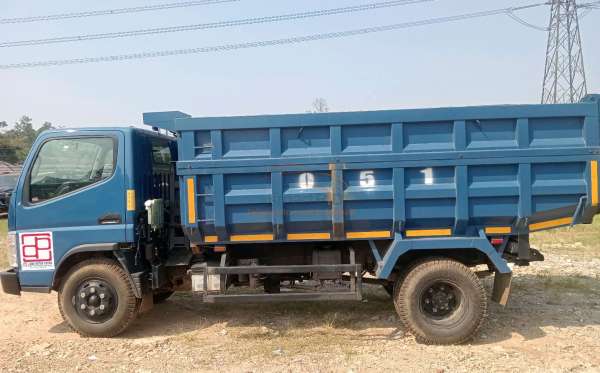 MITSUBISHI CANTER FE 74