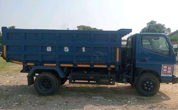 MITSUBISHI CANTER FE 74