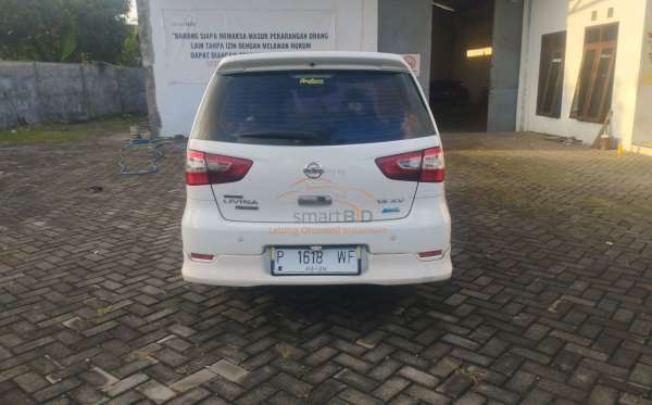 NISSAN GRAND LIVINA XV 1.5