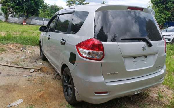 SUZUKI ERTIGA