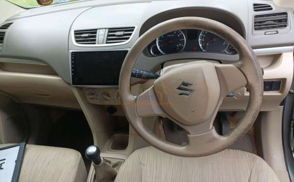 SUZUKI ERTIGA