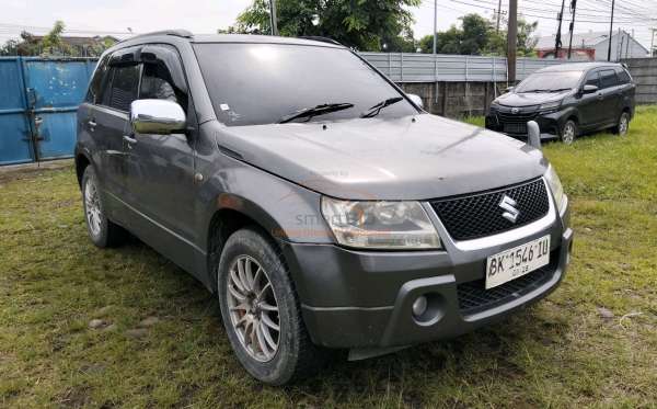 SUZUKI GRAND VITARA JLX 2WD