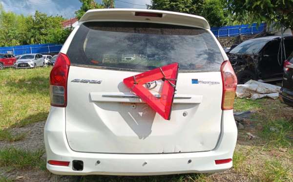 TOYOTA AVANZA