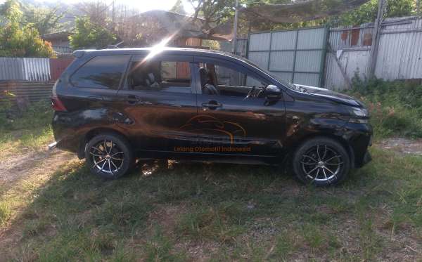 TOYOTA AVANZA G