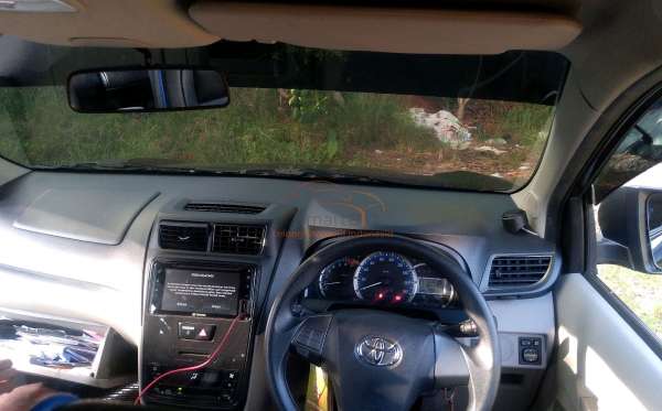 TOYOTA AVANZA G