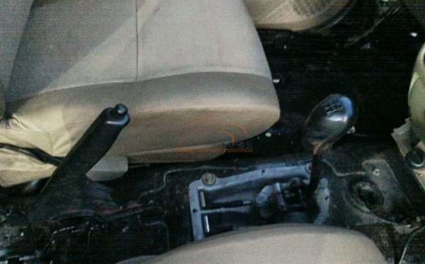 TOYOTA AVANZA