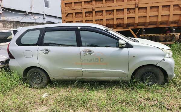 TOYOTA AVANZA 1.3 G