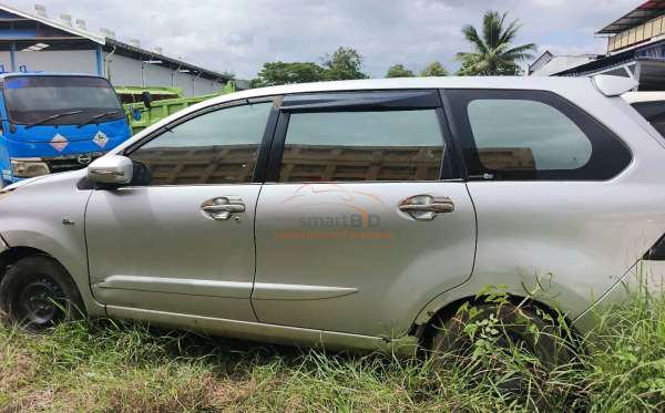 TOYOTA AVANZA 1.3 G