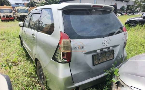 TOYOTA AVANZA 1.3 G