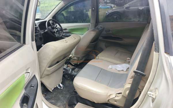 TOYOTA AVANZA 1.3 G