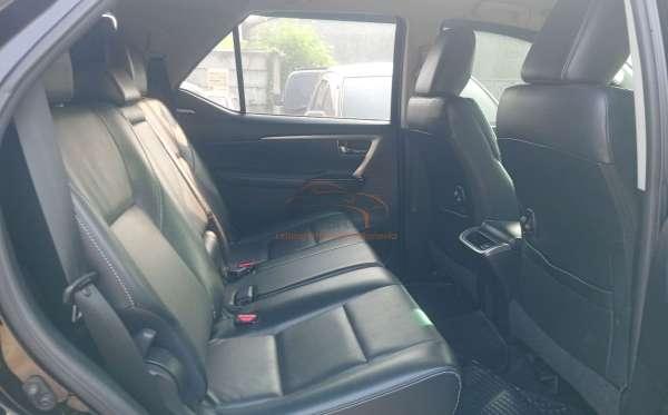 TOYOTA FORTUNER 2.4 VRZ