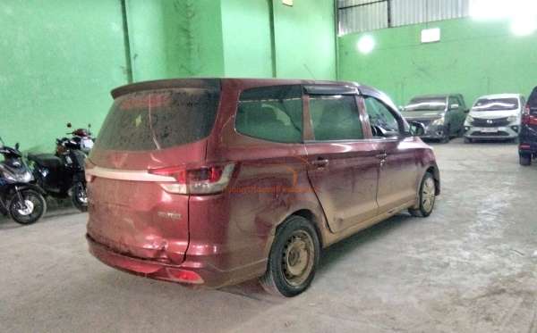 WULING CONFERO