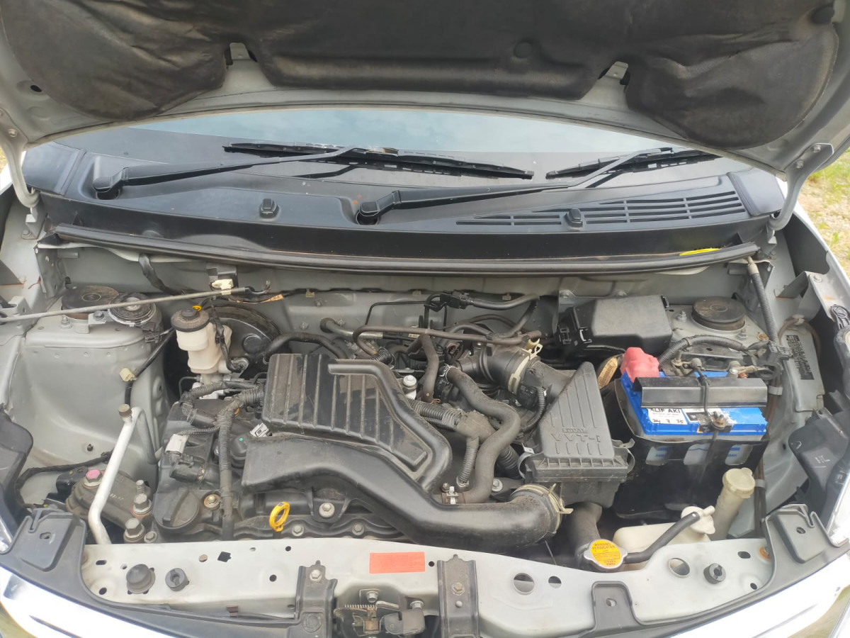 DAIHATSU SIGRA  R