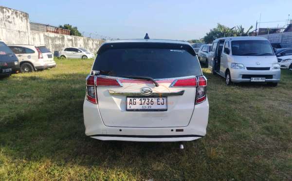 DAIHATSU SIGRA R