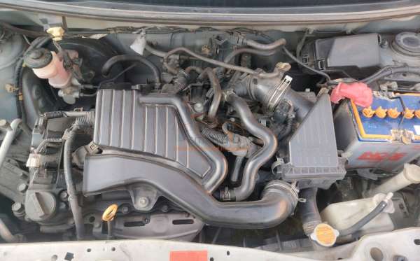 DAIHATSU SIGRA R