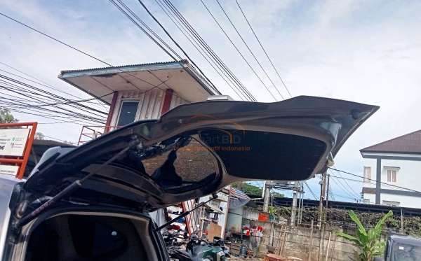 DAIHATSU  SIGRA  1.2 X