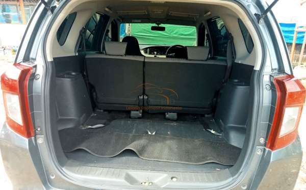 DAIHATSU  SIGRA  1.2 X