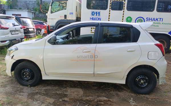 DATSUN GO PANCA