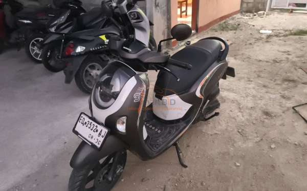 HONDA  SCOOPY