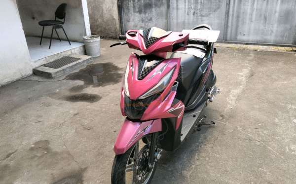 HONDA  BEAT